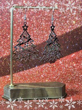 2/$15 Christmas Tree Stainless Steel Dangle Earrings (NWOT)‎
